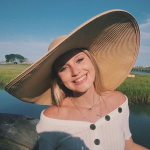 Meet your Posher, Jayda